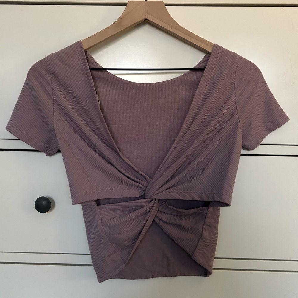 Hollister knit top